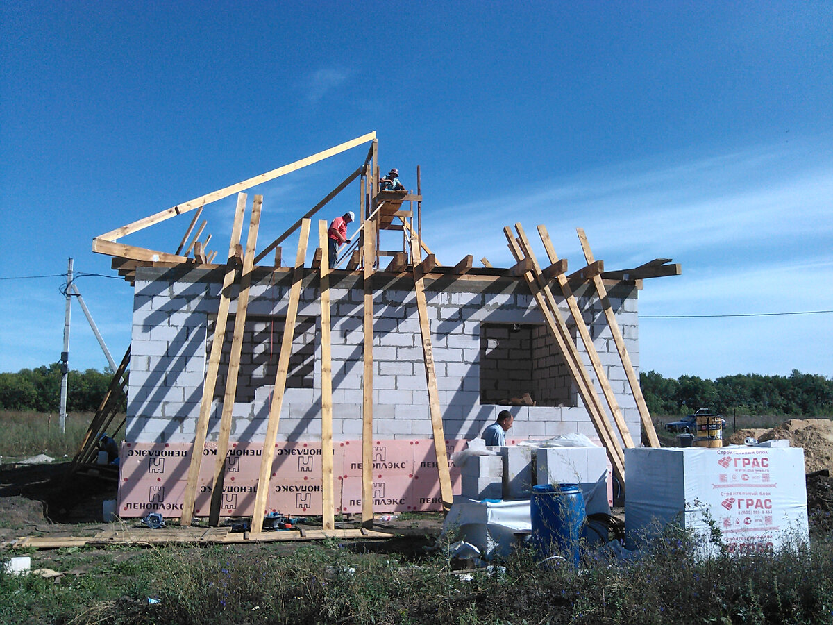 Стройка началась. Иллюстрация. Фото автора. @ Горбунов Сергей