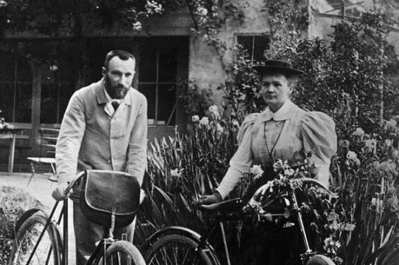 Мария и Пьер Кюри