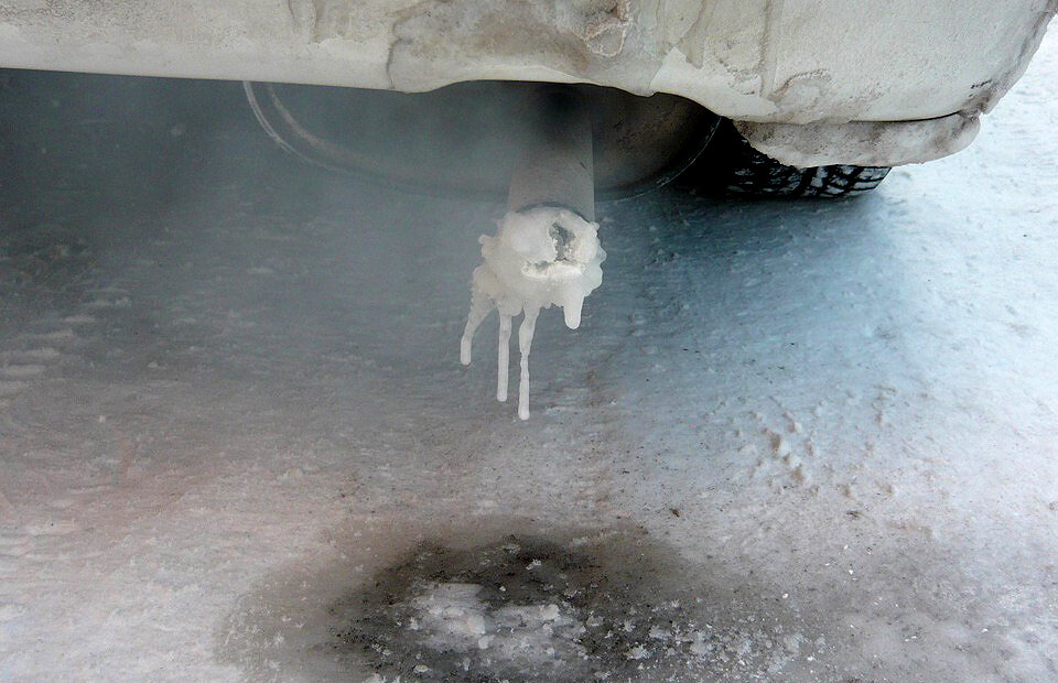 Потекла вода из глушителя – откуда: или почему раз в две недели нужно ...