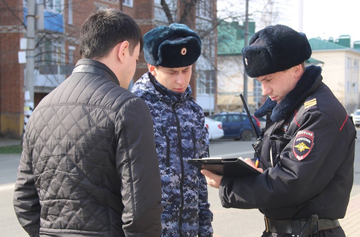    В Адыгее задержан подозреваемый в серии краж из продовольственных магазинов