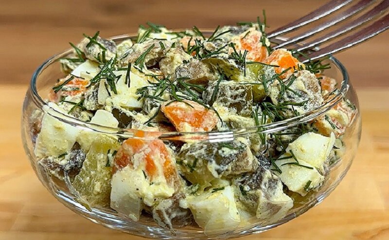 Старинный итальянский салат – просто и очень вкусно