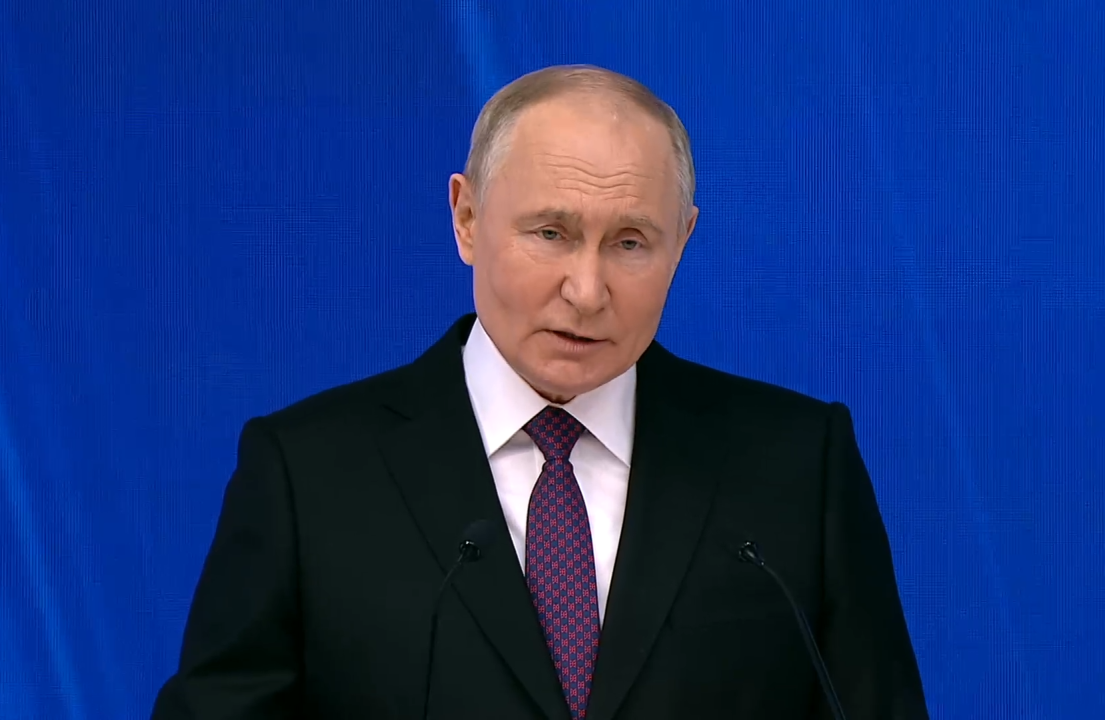    Путин объявил о списании двух третей задолженностей регионов по бюджетным кредитам