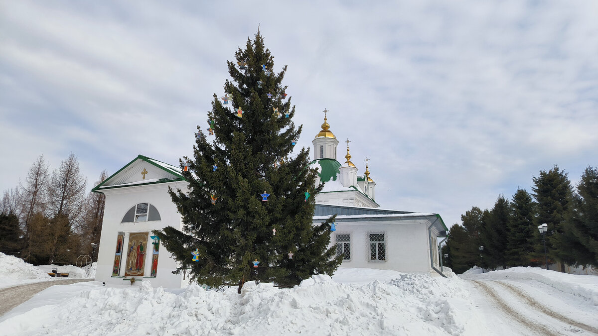 Петропавловский собор.