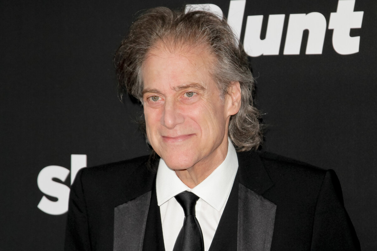       Ричард Льюис Фото: Tibrina Hobson / FilmMagic via Getty Images