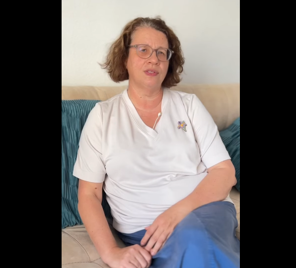 Вы в каком лагере: “Во всем виноваты родители, не так растили, не так любили!"