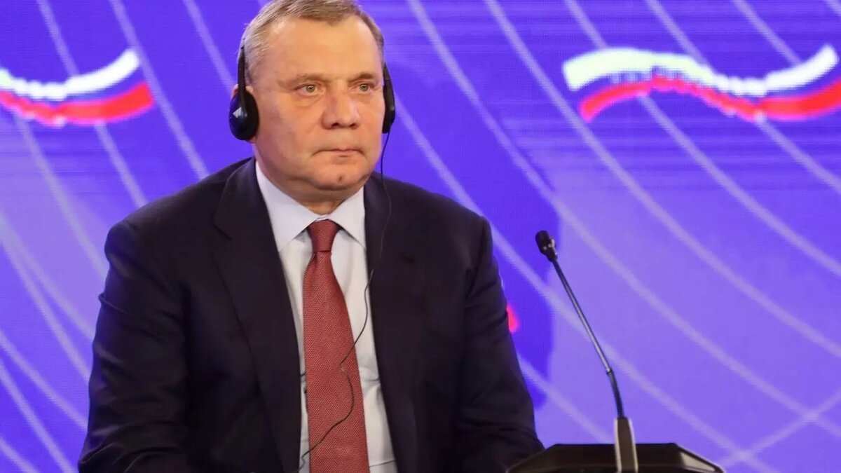 Глава «Роскосмоса» Юрий Борисов признает, что у России недостаточно много спутников. Фото: name-scan.ru