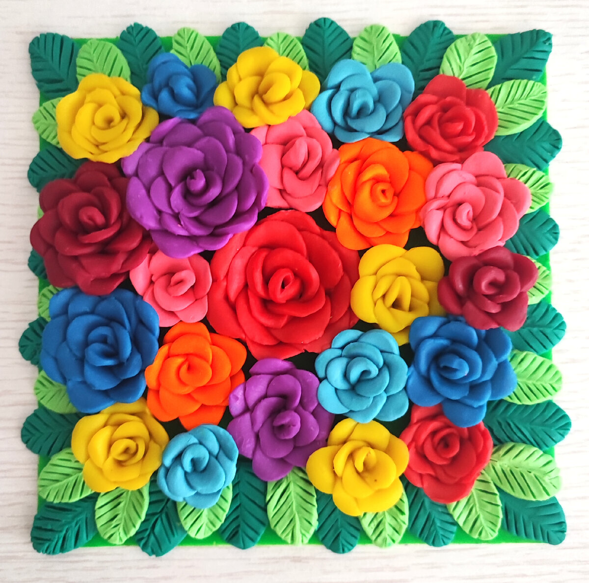 Готовый вариант аппликации- панно из пластилина на картоне " Розы" на канале Лепим с Таней.