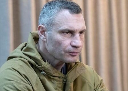    Кличко обвинил Верховную Раду в манипуляции людьми и его дискредитации