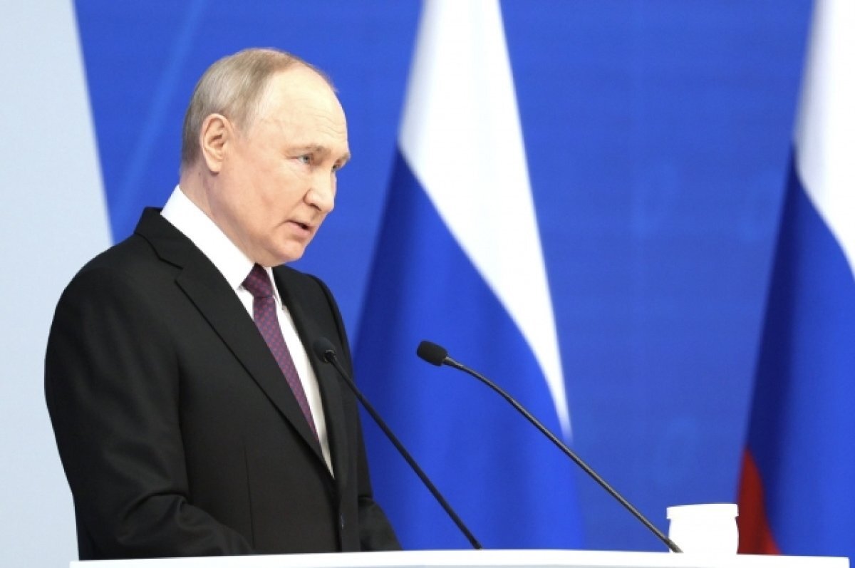    Владимир Путин.