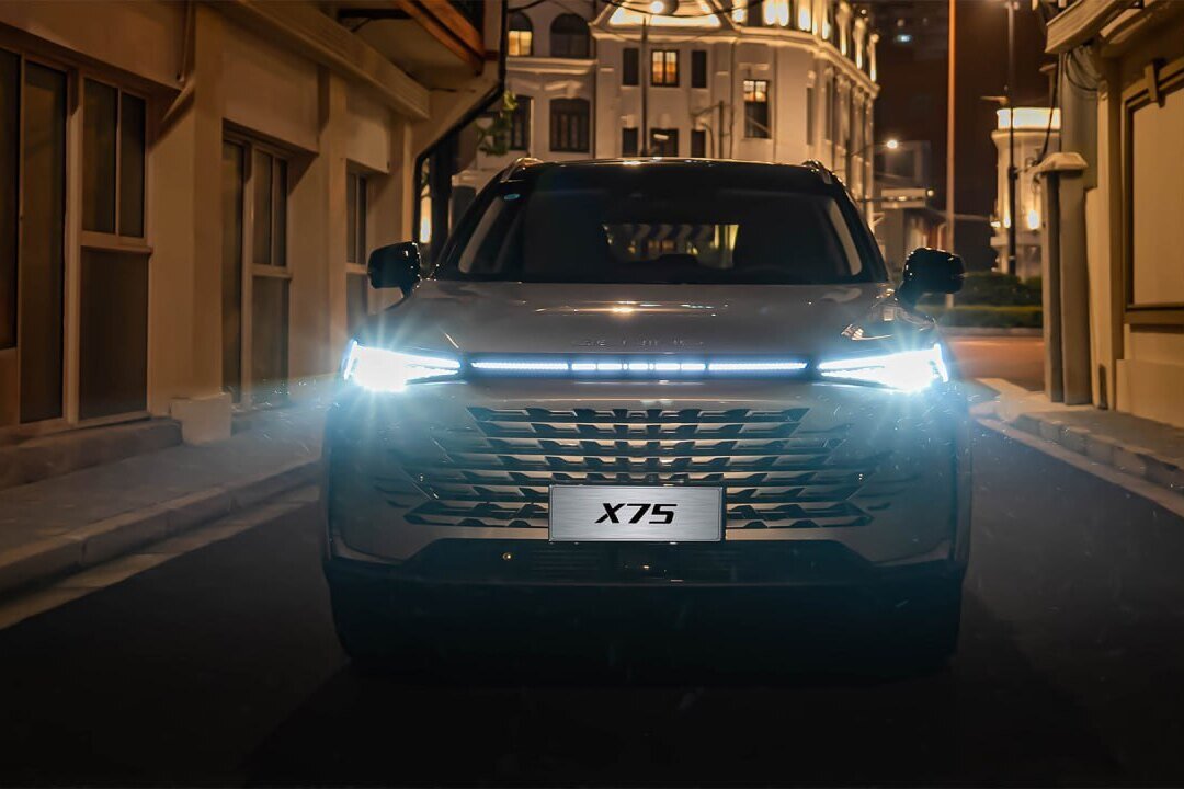     К выходу на российский рынок готовится семейный кроссовер