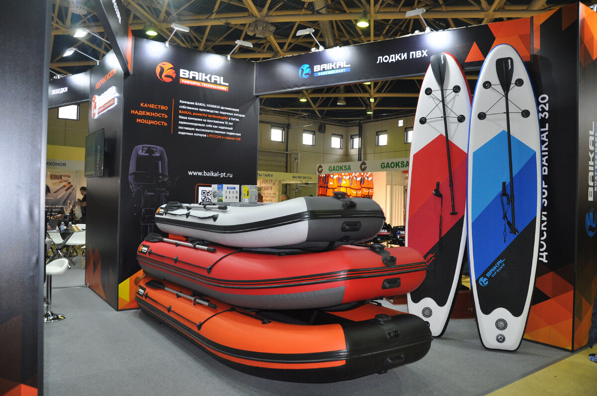 новогодняя ярмарка вднх. шатер для выездной торговли. рождественская ярмарка на вднх. ул. шатер для выставки.