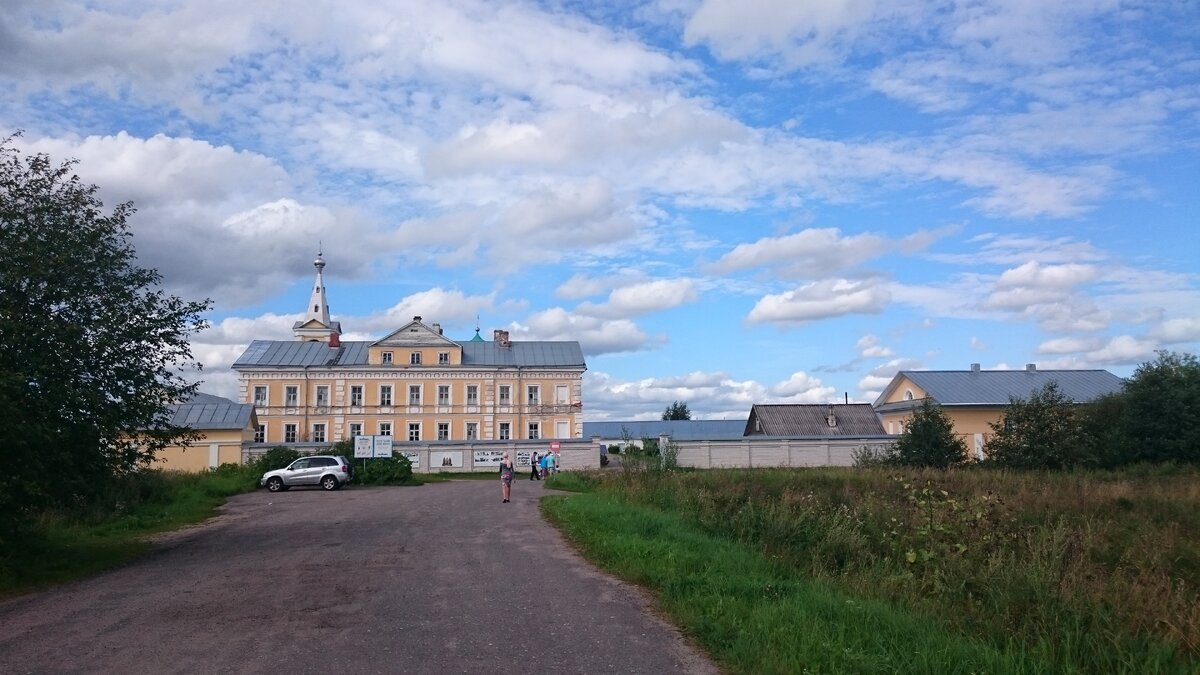 Келейный корпус (бывшая гостиница для паломников)