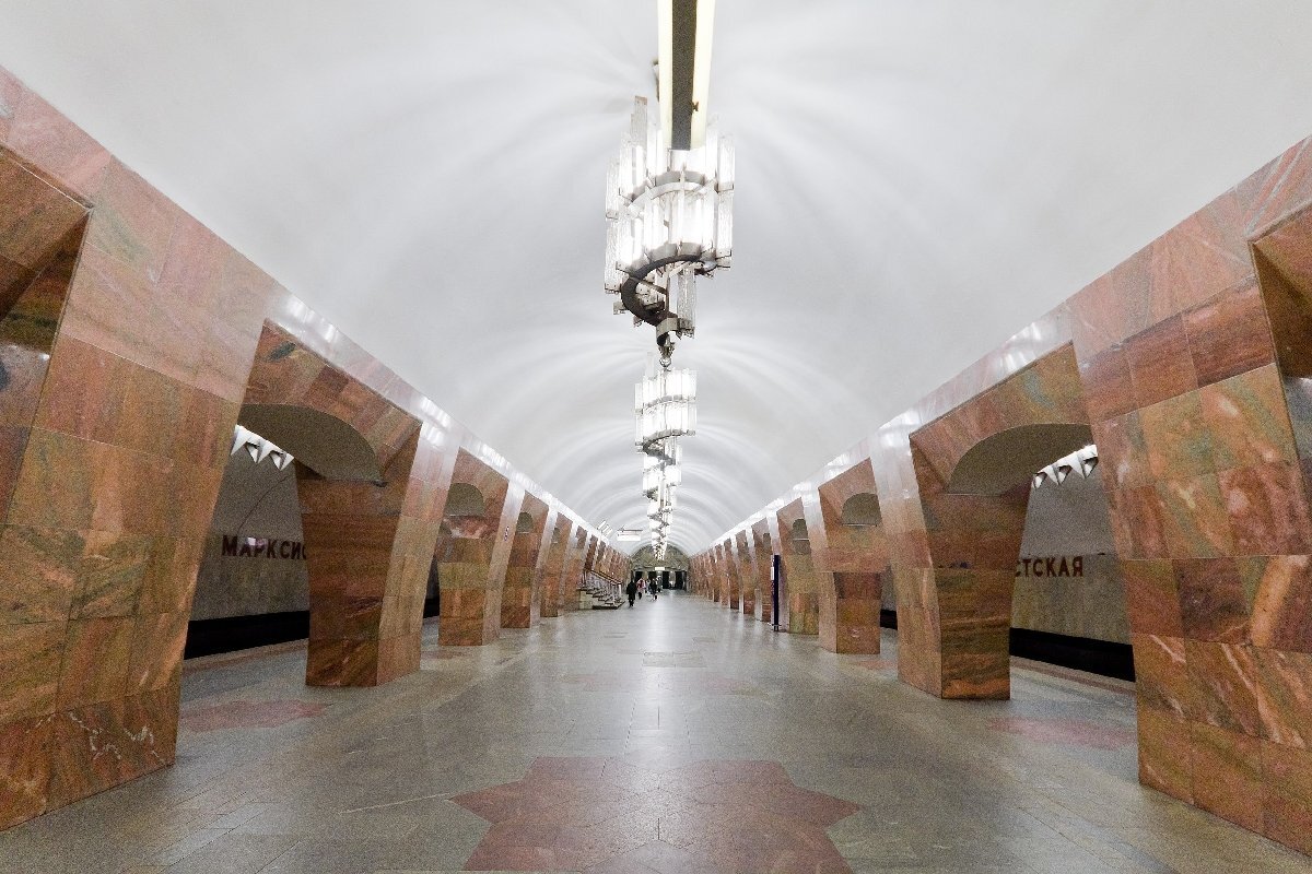 Эскалатор в метро екатеринбург. Станция метро родхусет, стокгольм. 29 станций метро. Автоматика метрополитена. Дэвид бурдени московское метро.