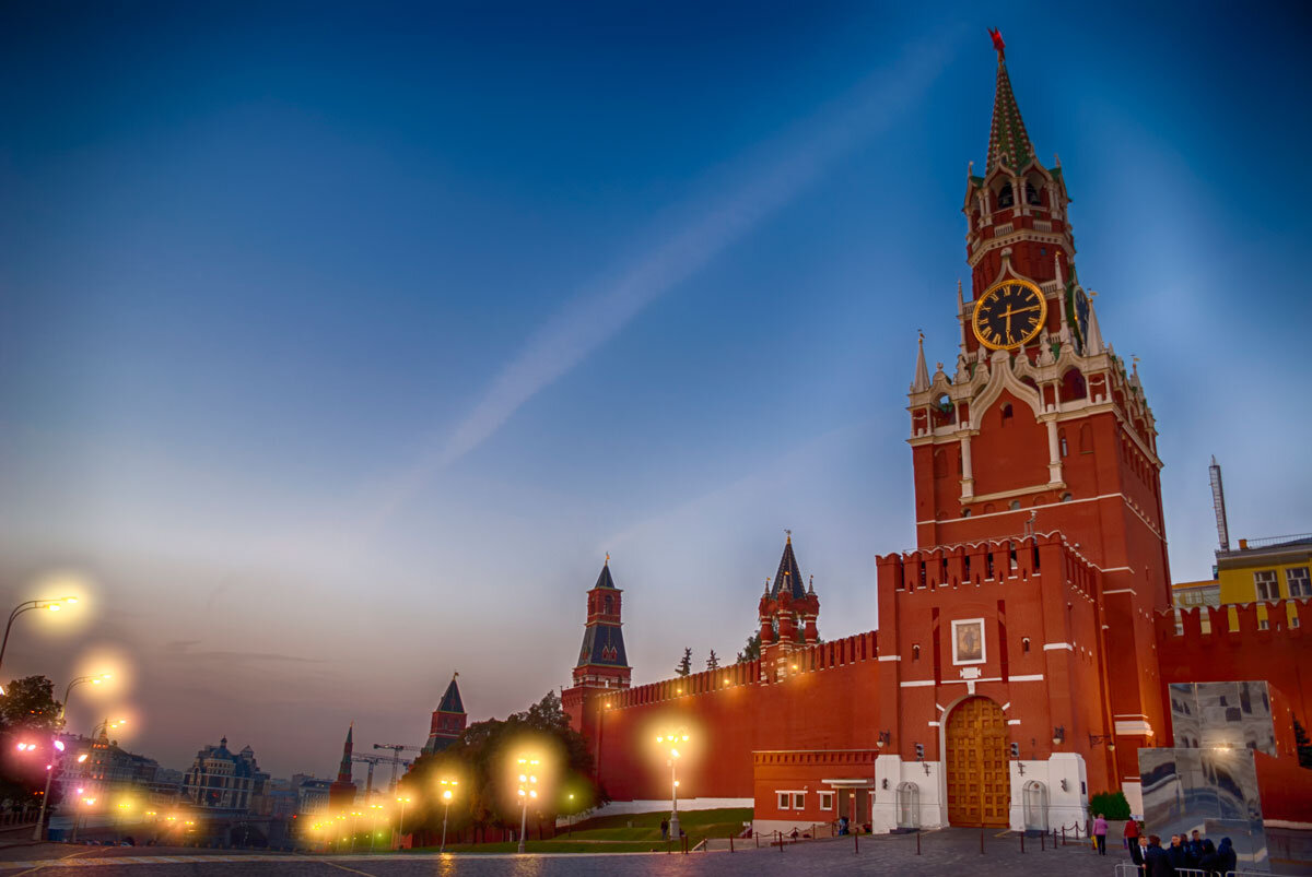 Рассветы московские