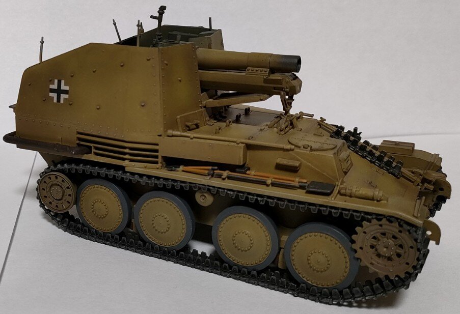 Стендовая модель немецкой артиллерийской установки Sturmpanzer 38(t) с орудием 150мм. Масштаб  1/35. Автор - Роман Новиков (С)