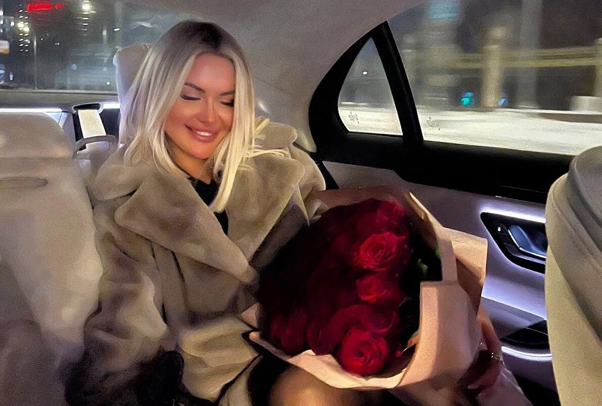 В конце февраля Марина Африкантова сообщила о новом романе. Фото: vk.com/marina.afrika