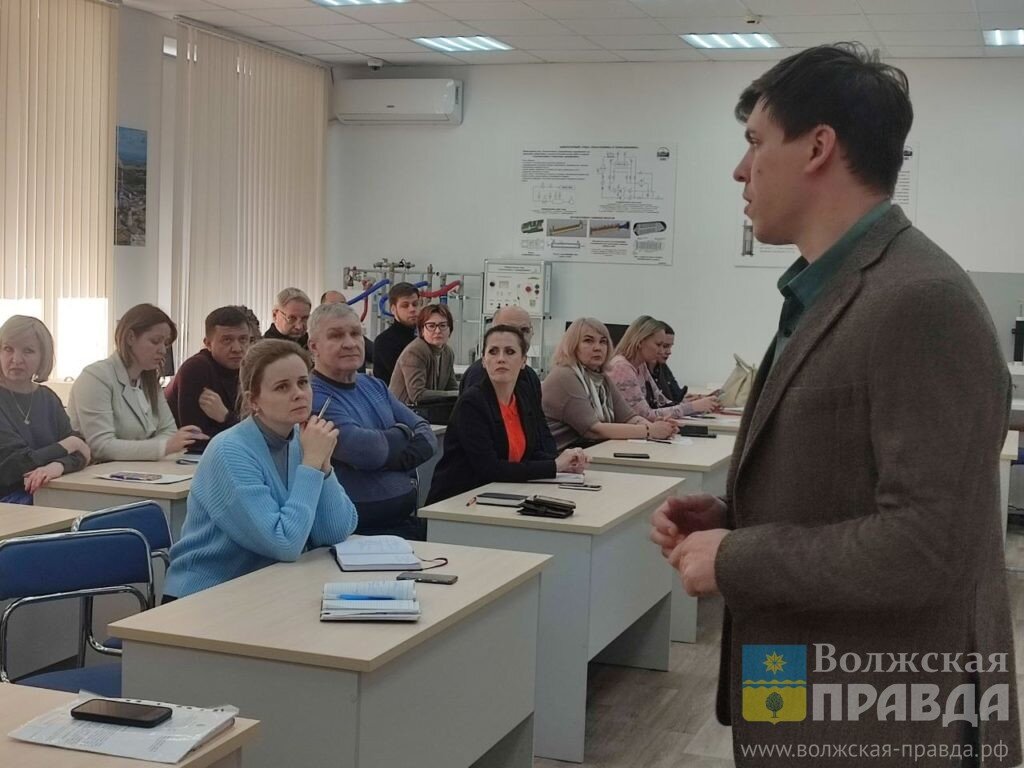     Волжский филиал МЭИ презентовал коммунальщикам интеллектуальный теплоузел

