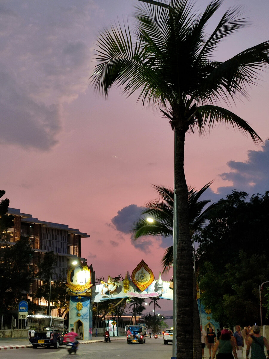 Парадный въезд на Пляжную улицу