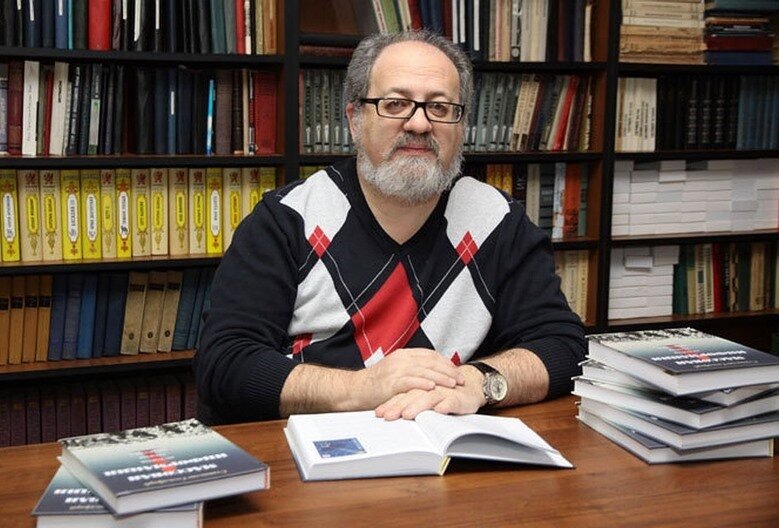 ��������� ��������� ��������� � ����������� ��������, ��������� � �������, ������ ������������ ����. �. ��������� ������� 5 ������� 1956 �. � ����� ��������������� ��������� ����� � �. ��������.