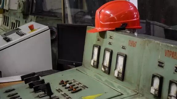     Япония ввела санкции против семи российских компаний.