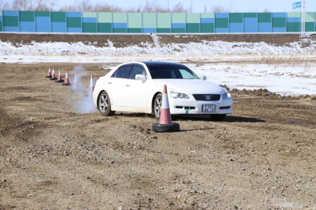    В преддверии 8 марта хабаровчанки посоревнуются в автомногоборье