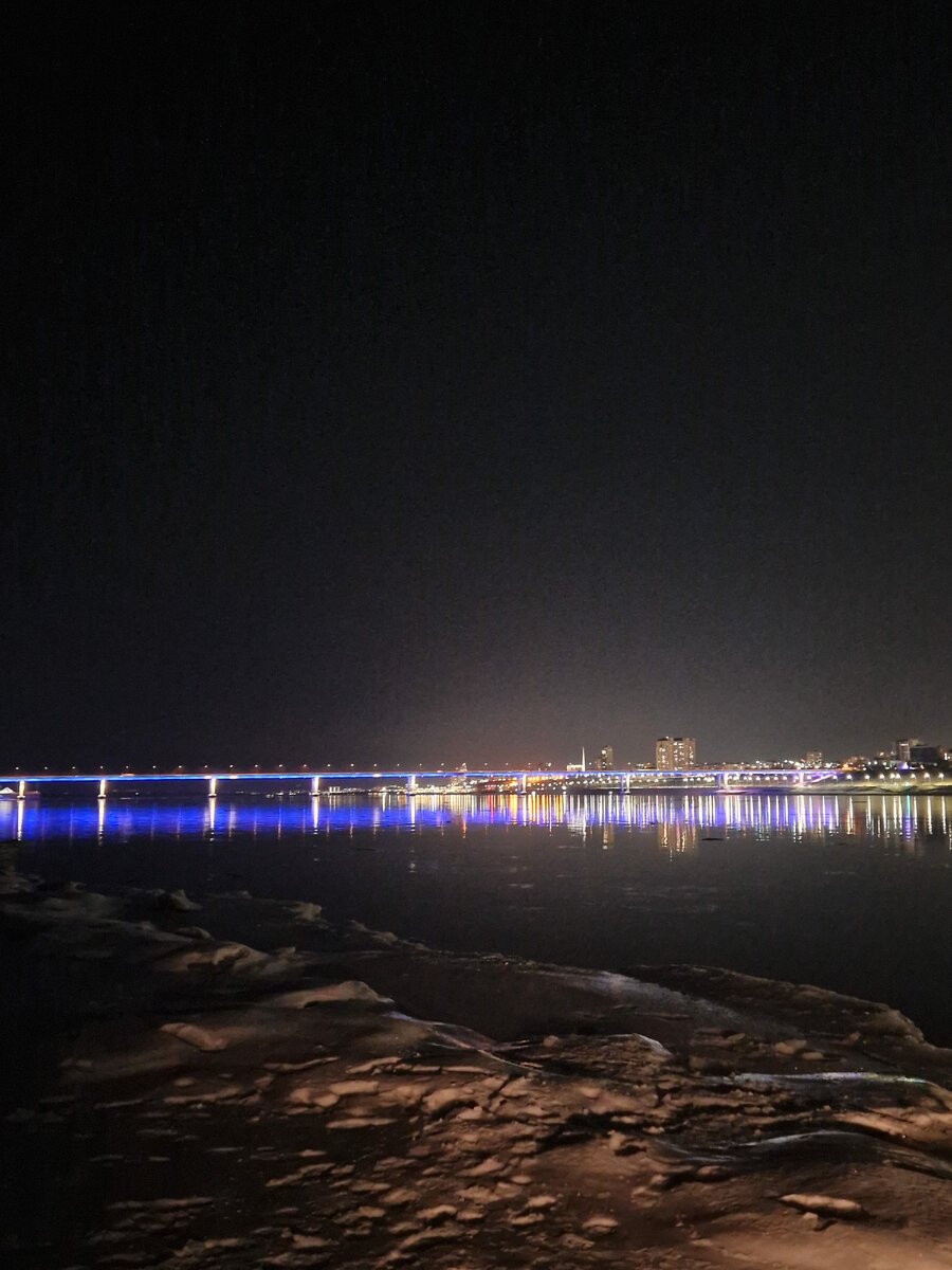 Знаменитый танцующий мост в Волгограде