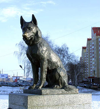 Памятник в Тольятти.