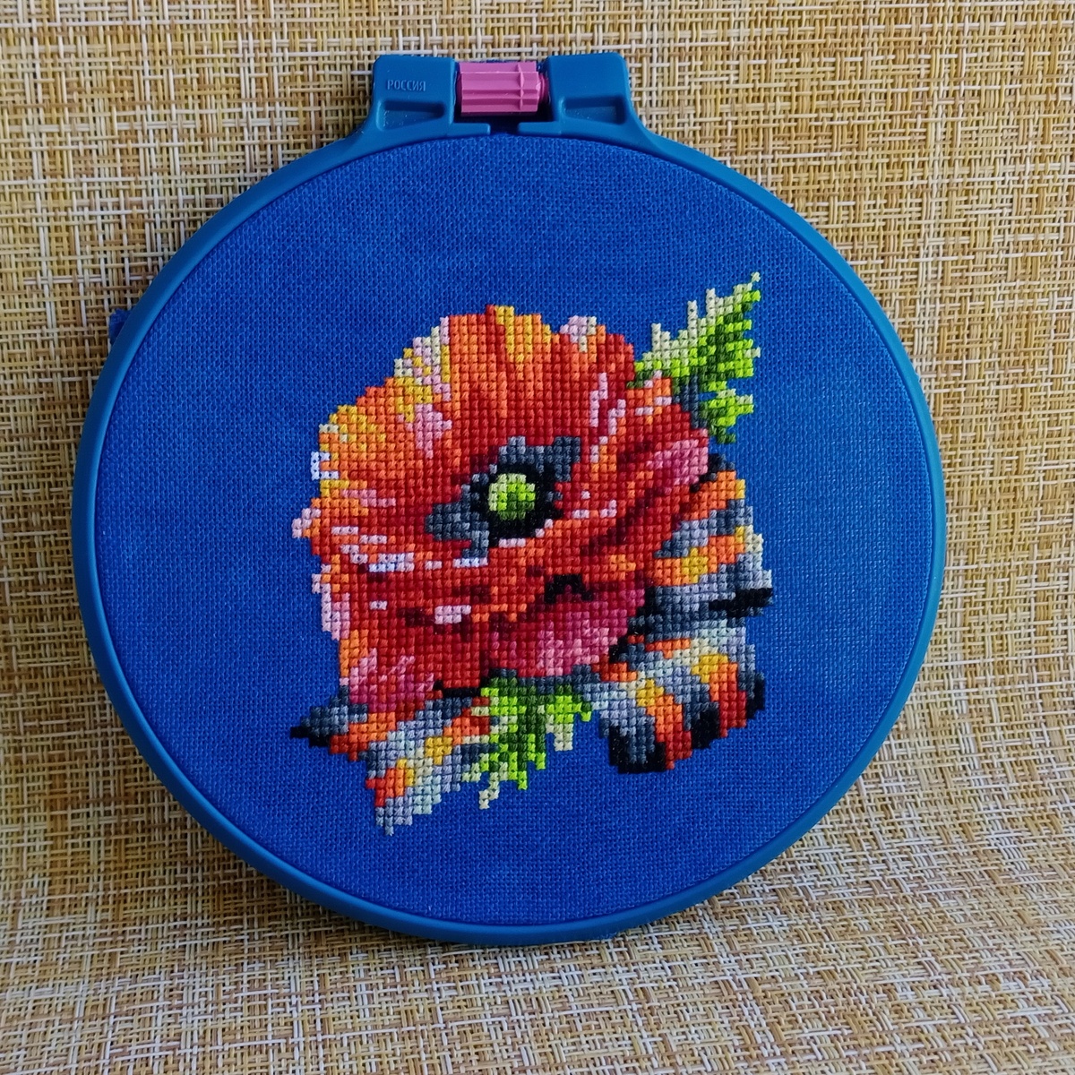 Горькая память, Земли дизайнер Юлия Тарасова (вышивка без бэкстича и французских узелков)