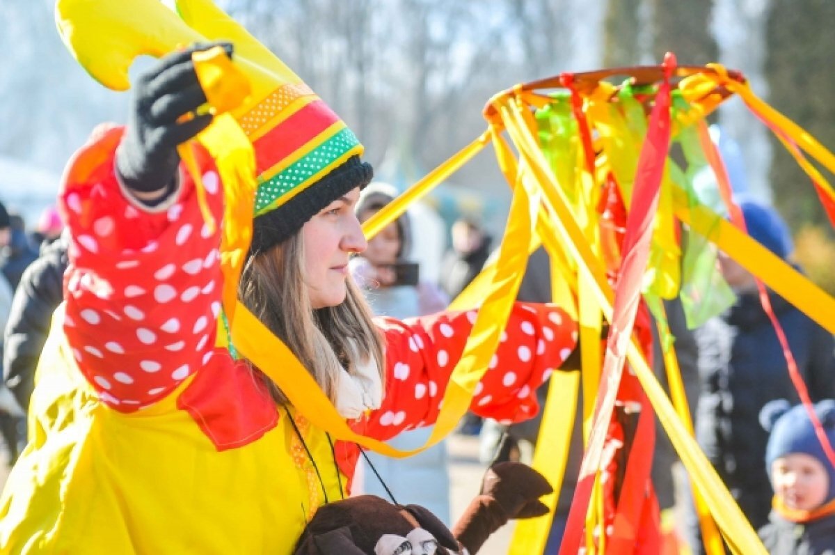    На Масленицу в Екатеринбурге выпустят дополнительный общественный транспорт