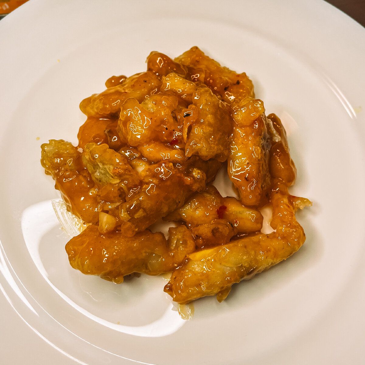 крылья куриные в духовке кисло-сладком соусе. стрипсы в терияки. ножки в кисло сладком соусе. свиные ножки по-китайски в соевом соусе. куриные голени в кислосладком соусн.