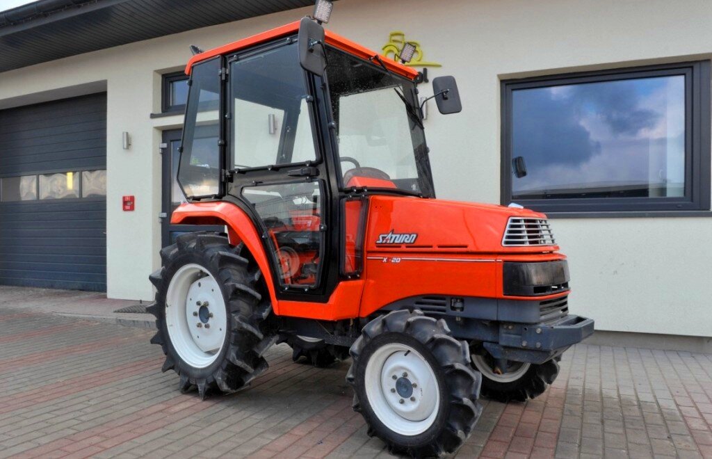 Трактор Kubota Saturn X-20 (выпускался с 1987 по 1992 годы)