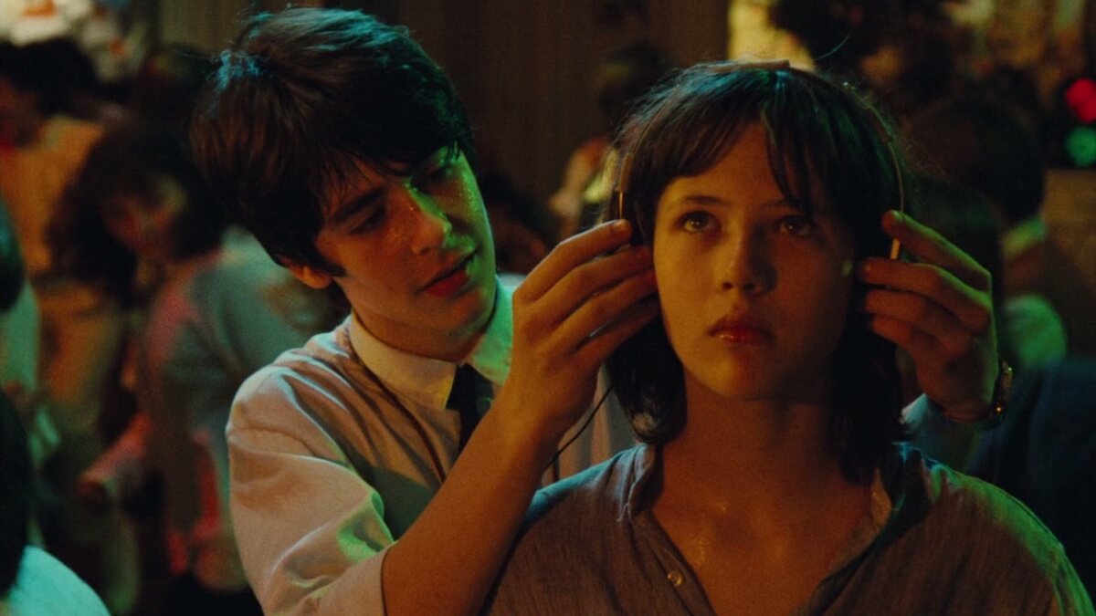 Кадр из фильма «Бум»