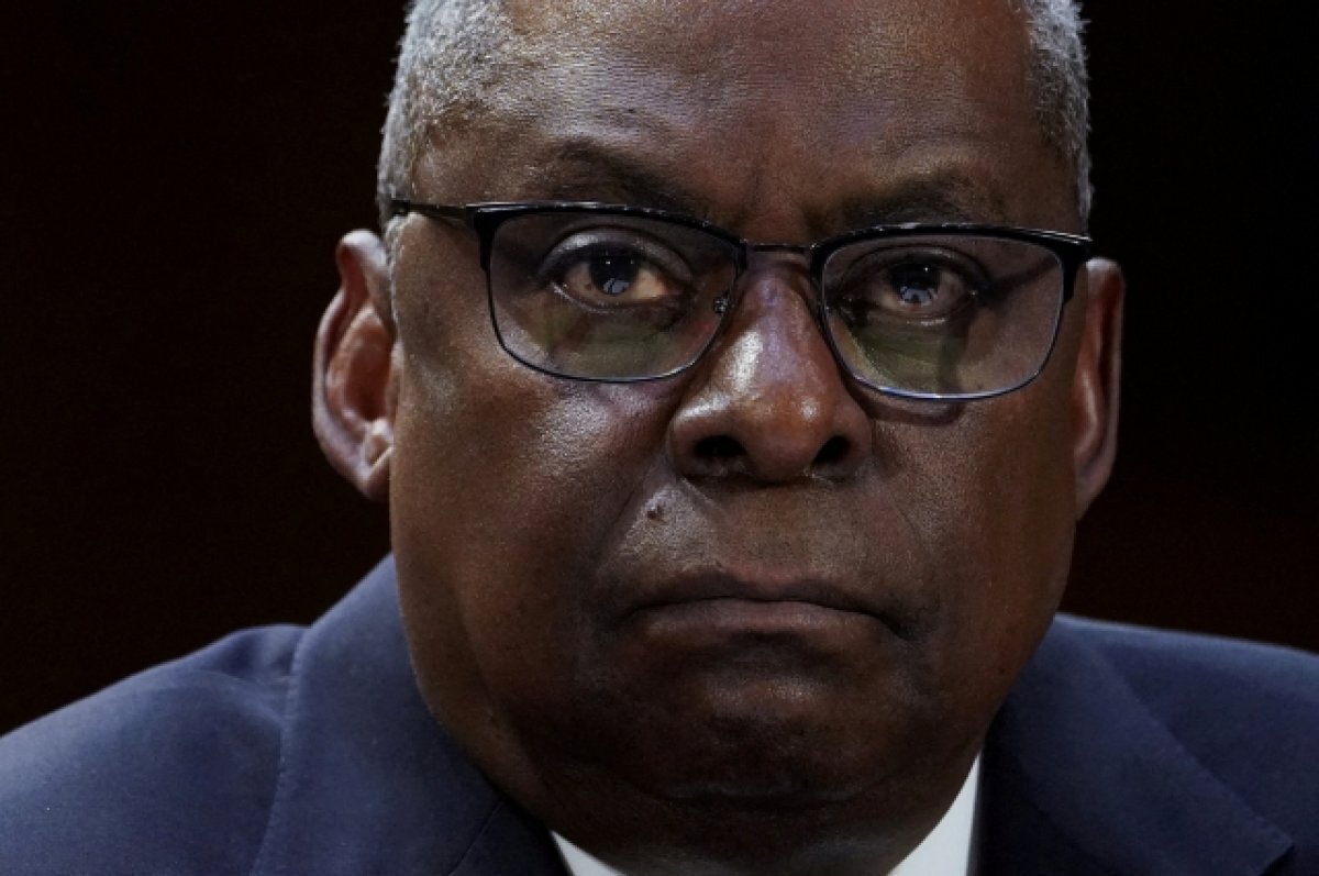    Рогов: Остин напоминает маньяка, одержимого идеей уничтожить мир