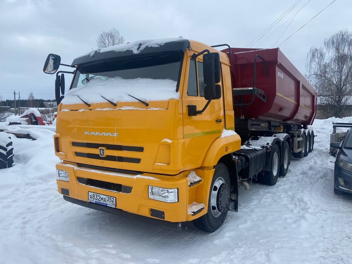 Новый КАМАЗ готов к работе.