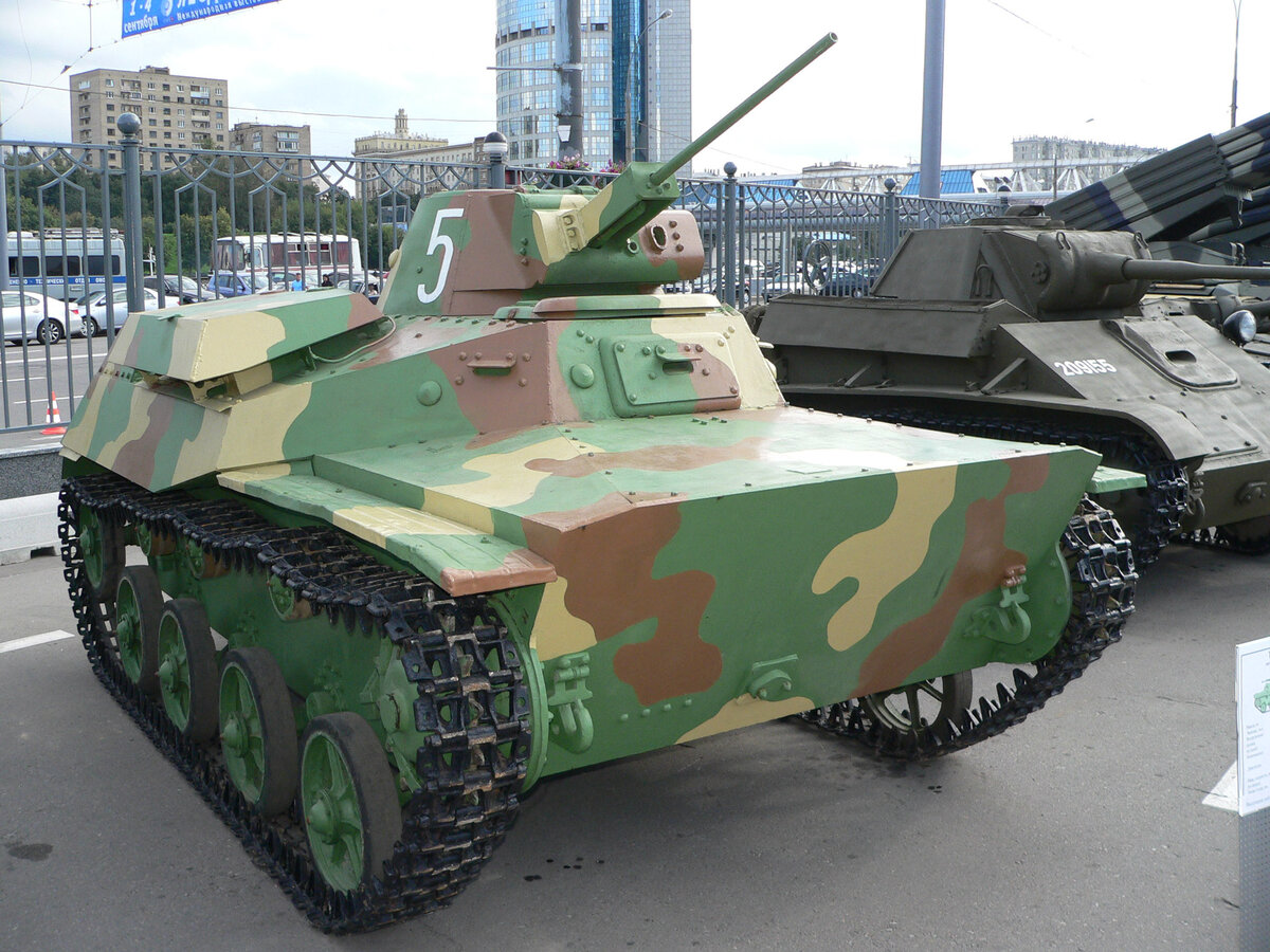 Т-30 на МВСВ-2008.