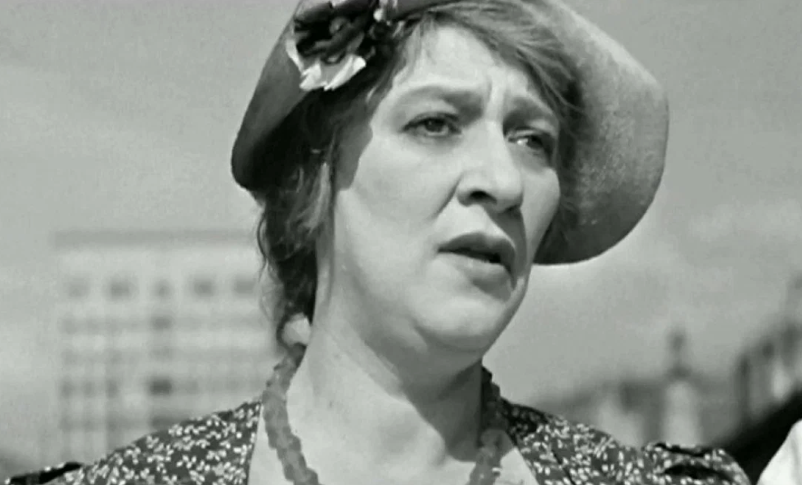 Хамов в нашей стране не так уж много, но расставлены они так, что встречаются на каждом шагу. Чего уж греха таить – наше общество далеко не идеально. Да и, наверное, не только наше.-3