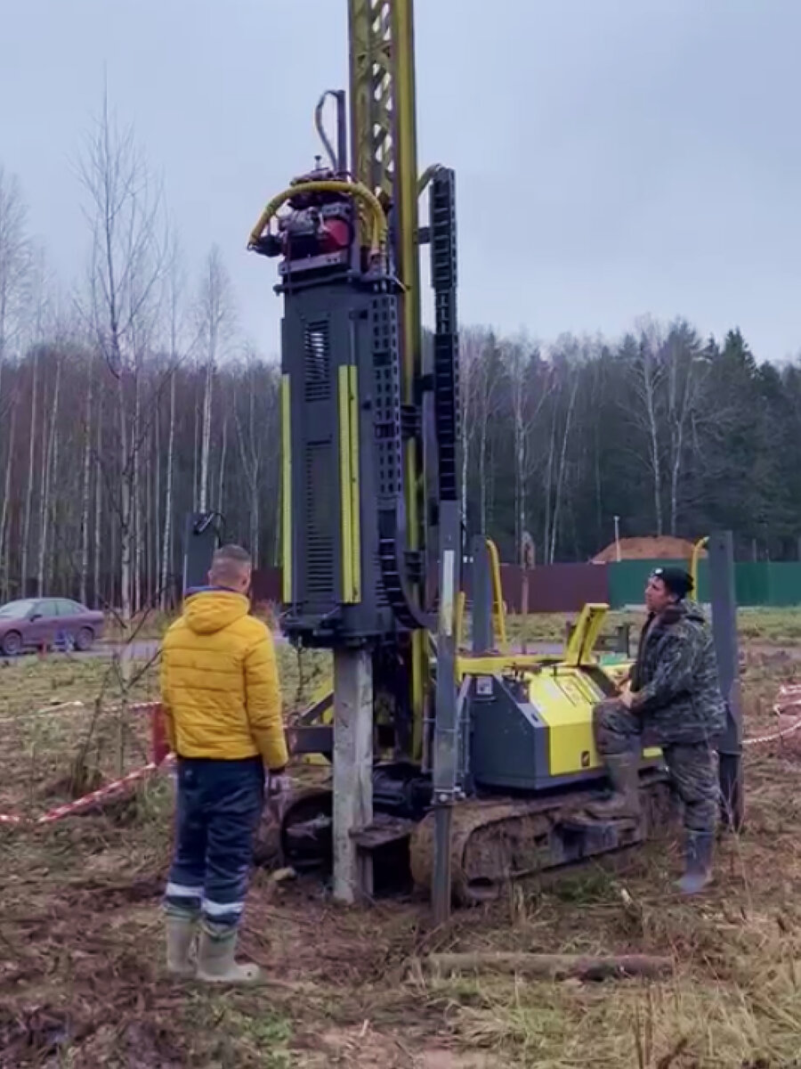 Завоз материалов и подготовка участка на строящихся объектах PINE BRICK