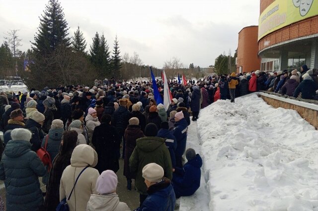    Прощание проходило в городском ДК. Фото:  АиФ/ Тимур Серебрянников