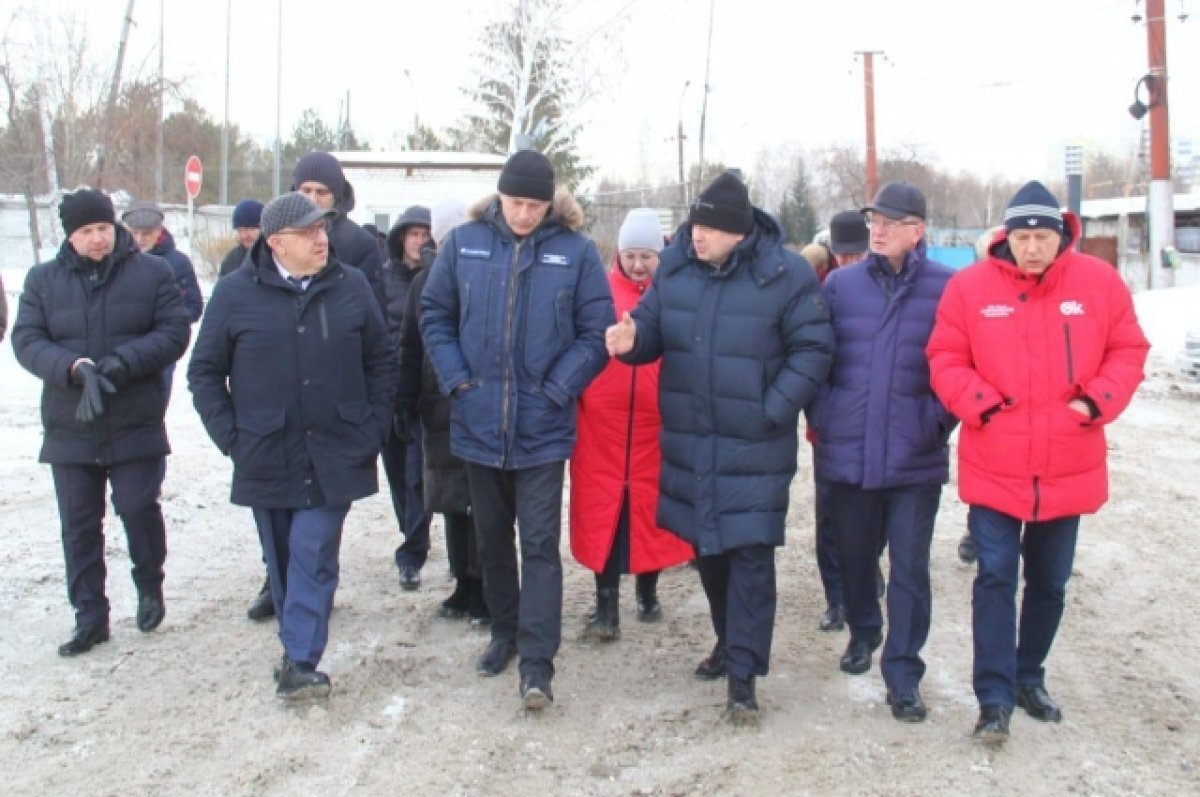    Сергей Шелест вместе с Владимиром Корбутом посетили строящиеся объекты