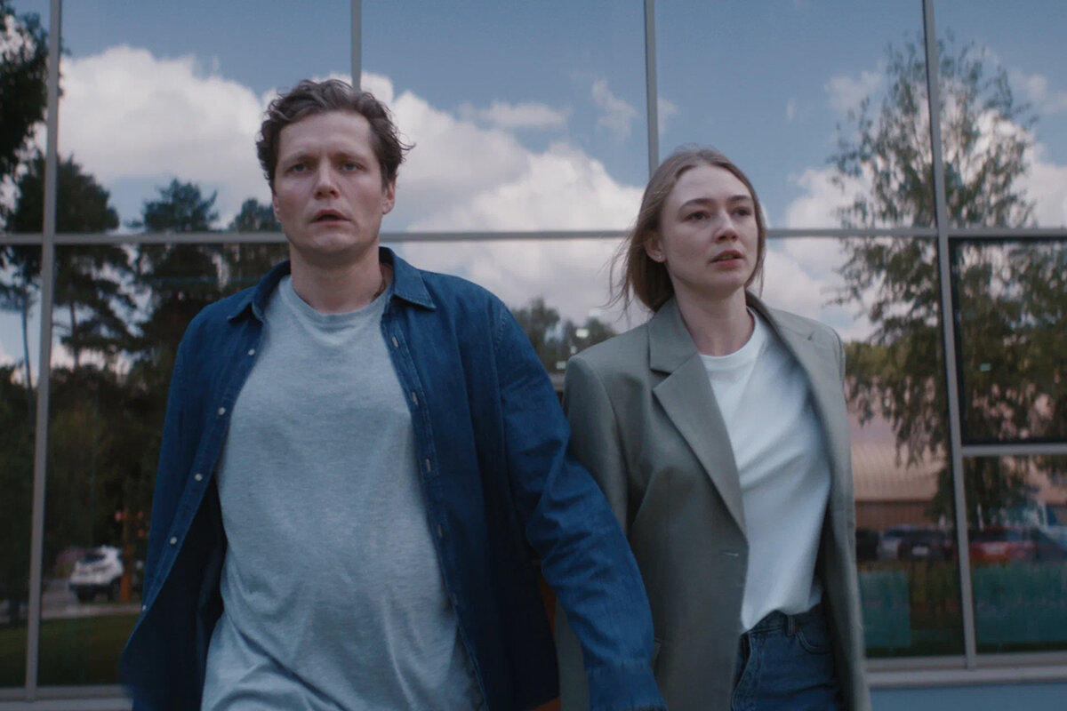 НМГ Студия / Видеопрокат / Wink📷Кадр из сериала «Неверные»