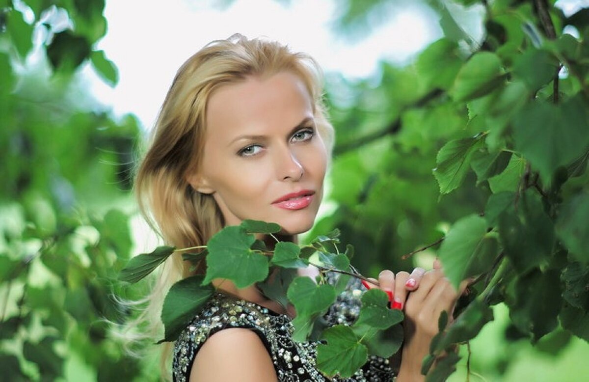 Анна Лутцева. Фото: личная страница актрисы во «ВКонтакте» Teleprogramma.pro рассказывает о судьбе артистки, которой нередко достаются роли роковых женщин.