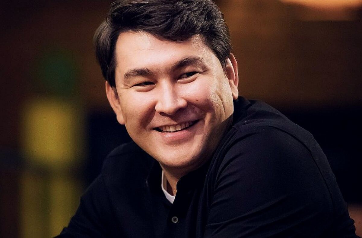 Создать мем "азамат мусагалиев квн, азамат, азамат мусагалиев биография личная ж
