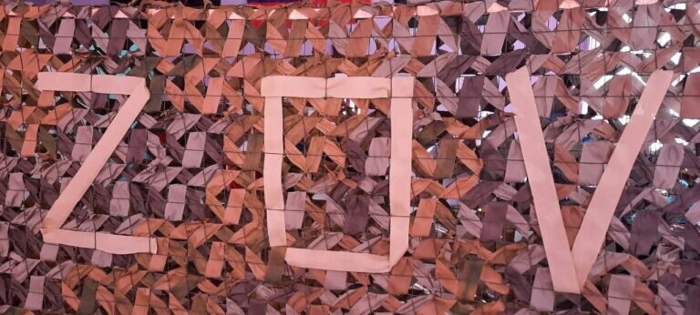    Нам нужны ваши добрые руки. Оренбуржцев приглашают заняться плетением маскировочных сетей Марина Шарт