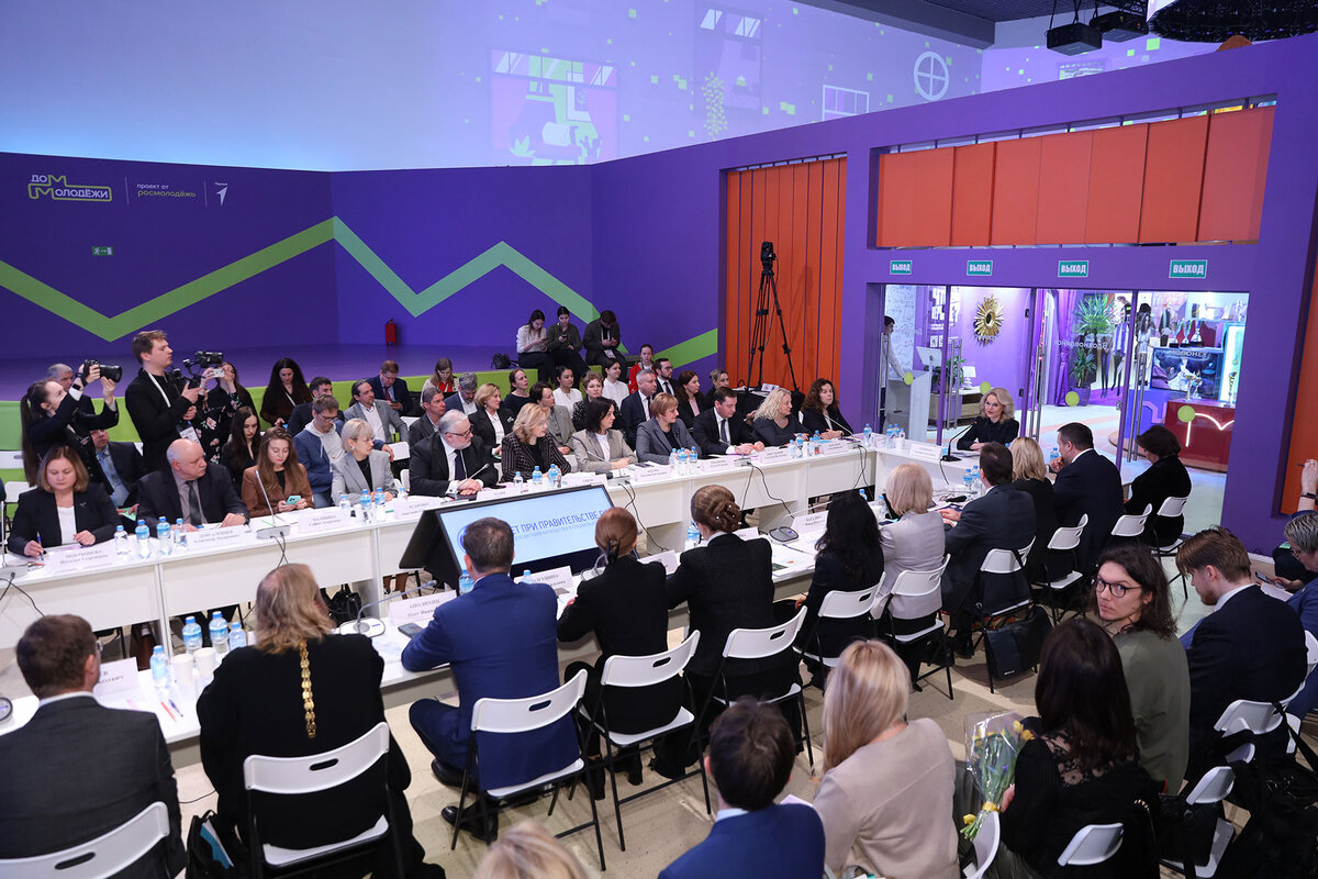 Ритуальные услуги логотип. Summertime saga библиотека. Форум услуги. Реклама строителей с казахстана. Форумок заработок.