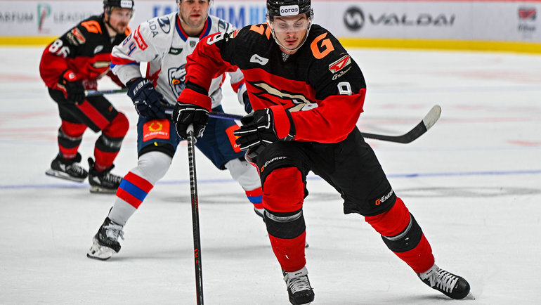    «Авангард» — «Лада».ХК «Авангард»