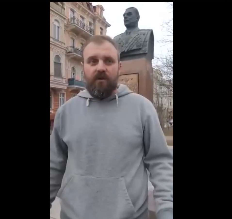 О попытках националистов победить маршала Малиновского в Одессе в XXI ...