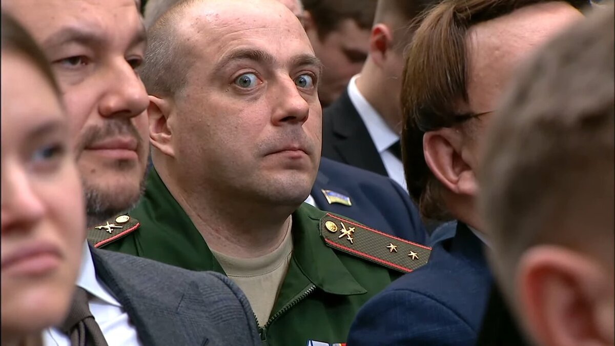 Твоё лицо, когда тебя назначили новой "элитой", в бояре определили