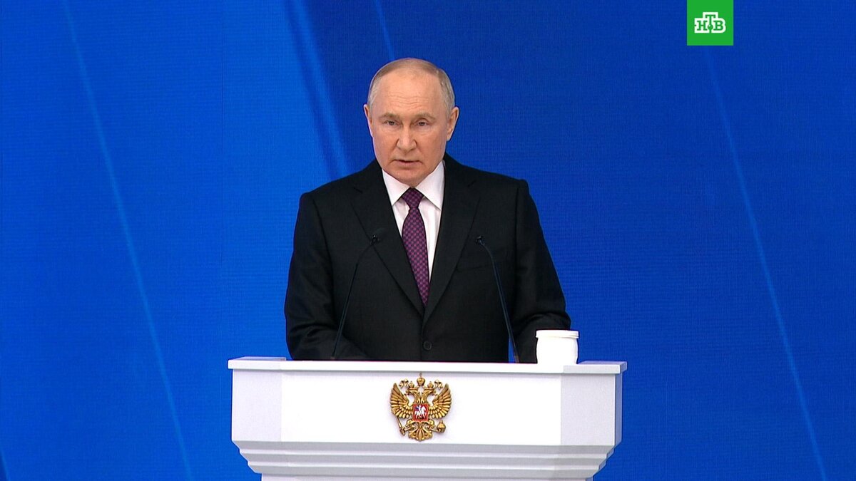   Путин назвал цель американских вбросов о ядерном оружии в космосе