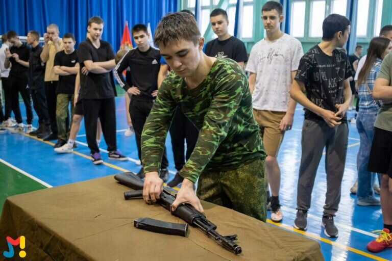    В Оренбурге прошел финал состязаний «А ну-ка, парни!» Андрей Севостьянов