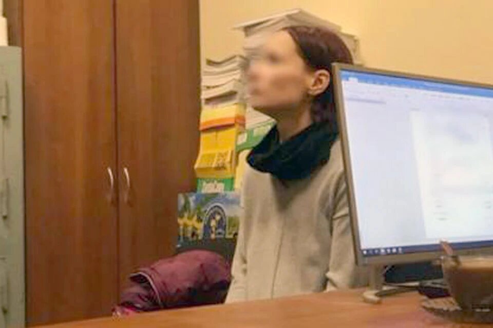 Мама мальчика в кабинете следователя